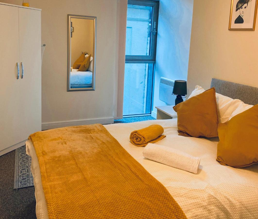 Stylish Two Bed In The Heart Of The City Birmingham Esterno foto